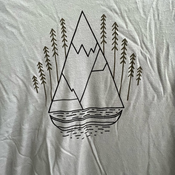 10 Tree Shirt - Picture 3 of 3